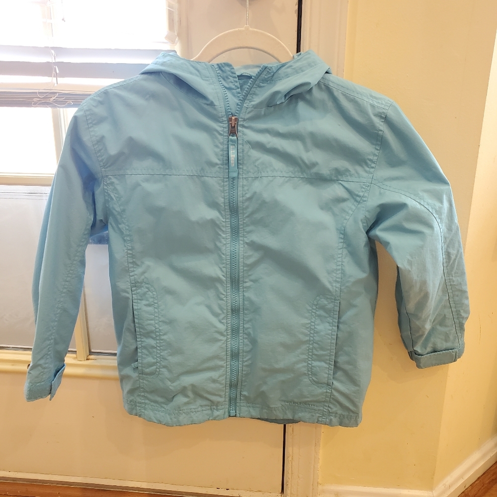L.L.Bean light weight jacket with hood
